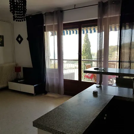 T2 Avec Vue Mer, Parking Et A 100 M De La Mer *